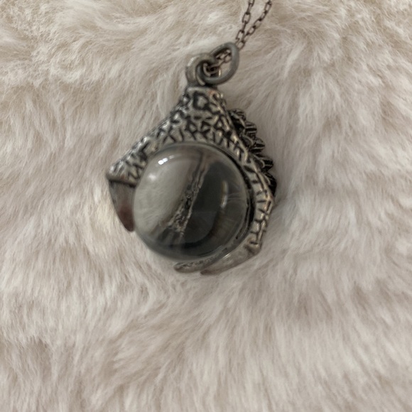 Necklace - Picture 4 of 4